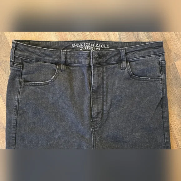 American Eagle Women's 16 Black Jeans Super Stretch Super High Rise Jeggings - Picture 3 of 12